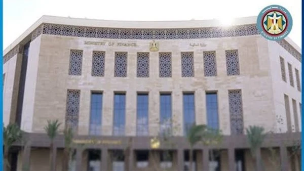 الجمارك تنهي إجراءات 105 بيانات وتحصل 22 مليون جنيه وفق القواعد المنظمة