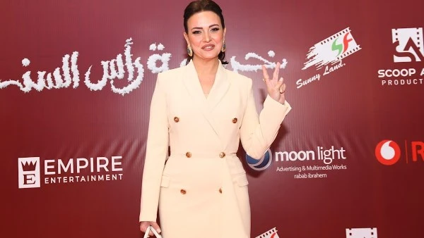 ريهام عبدالغفور: أنا فاشلة في اللغة العربية فبحاول أزق فيها شويه