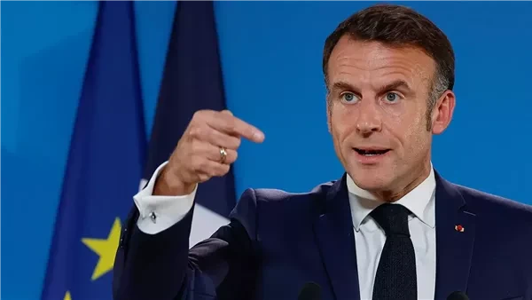 ماكرون:الاستقرار في لبنان لن يتحقق قبل انسحاب إسرائيل ونزع سلاح "حزب الله"