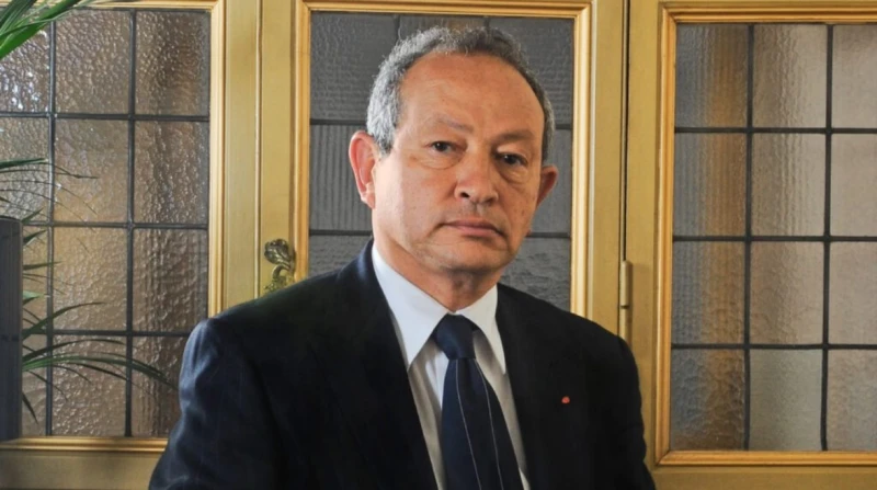 ساويرس يغرد في حب "الأشقاء": السودانيون في مصر أهل بلد"