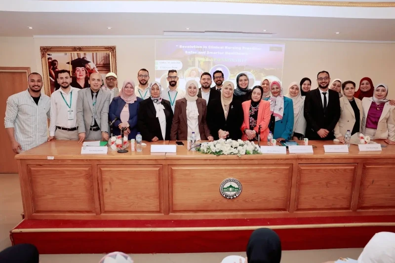 جامعة مصر للعلوم والتكنولوجيا تكرم الكاتب الصحفي محمد حسين الجداوي