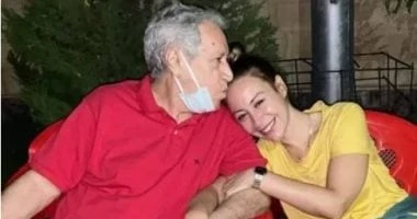 «المهن التمثيلية» تطلب عدم تصوير عزاء والد منة شلبى احترامًا لرغبة الأسرة