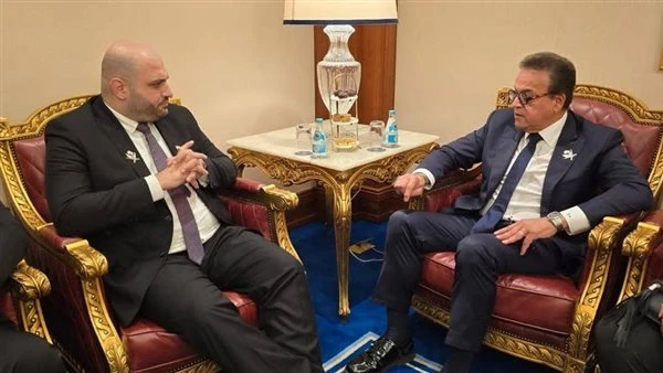 تواصل بين وزير الصحة مع الكويت ولبنان واستعداد لإرسال فرق طبية إلى بيروت