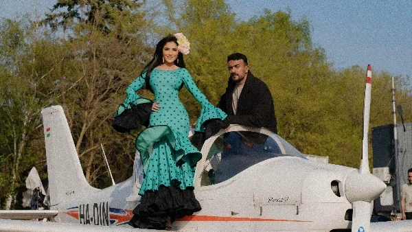 أحمد العوضي ومي عمر ينتهيان من تصوير "شمشون ودليلة" بإسبانيا والمجر