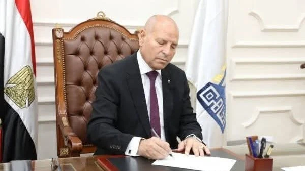 رسالة دعم من محافظ القاهرة لكل امرأة: المساندة حق مكفول وسري بالكامل