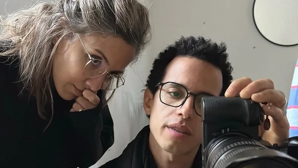 هي طه دسوقي يوجه رسالة رومانسية لزوجته ويسترجع ذكريات البداية