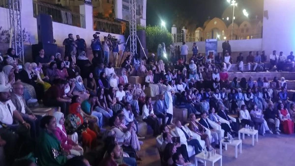 400 طالب من متطوعي التضامن الاجتماعي في فعاليات مهرجان أسوان لأفلام المرأة