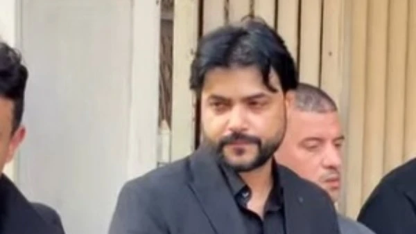 السيناريست محمود حمدان يتلقى عــــزاء والده من مسجد الحامدية الشاذلية