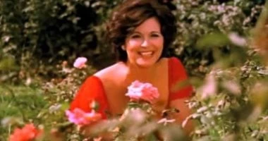 فيلم أميرة حبى أنا.. أيقونة شم النسيم على مدار نصف قرن والسر أغنية الدنيا ربيع