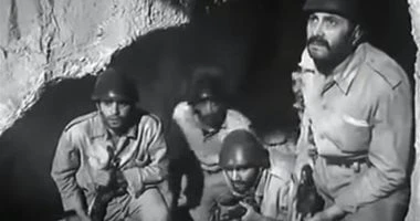 أبكى أنزف وتعيشى يا ضحكة مصر.. أغنية على الممر لوكيشن واحد ومعركة وجود