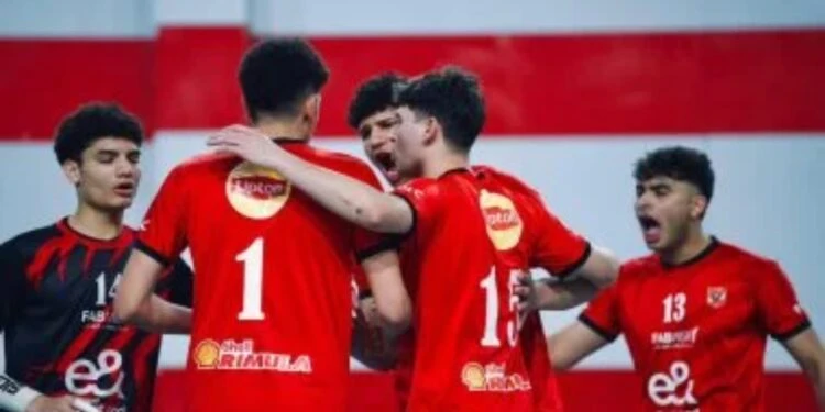 الأهلي أمام كاميرون سبورتس. وبتروجت مع نيمو ستارز في بطولة أفريقيا لرجال الطائرة