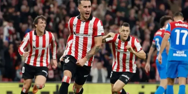 لدغة جوروزيتا تفرم أوساسونا. وأسود الباسك تاسع الليجا