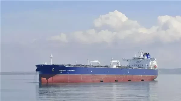 "رويترز": ضربات مسيّرات أوكرانية تعطل صادرات النفط الروسية