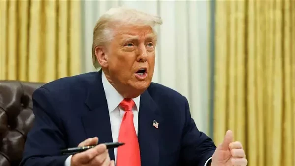 ترامب يمدد وقف إطلاق النار مع إيران وسط انقسام داخلي وترقب دولي للمفاوضات