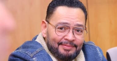 أحمد رزق: المخرج سعد هنداوى خلوق ويعمل فى هدوء تام