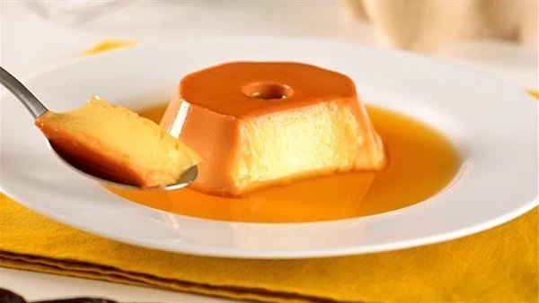 طرية ولذيذة.... طريقة عمل كريم كراميل في المنزل بمذاق لذيذ