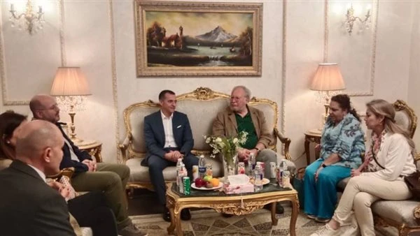 محافظ أسوان يستقبل الملك أحمد فؤاد الثانى ومرافقيه فى زيارتهم لزهرة الجنوب