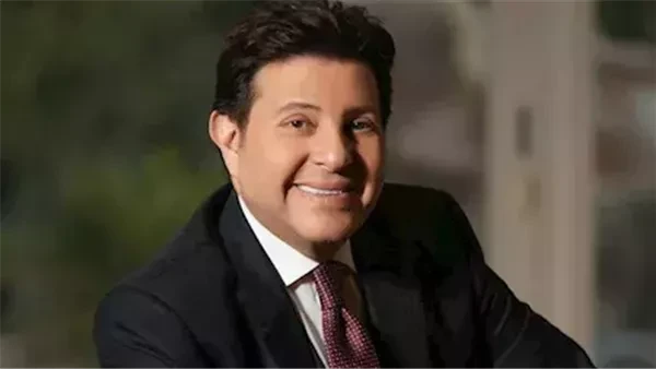 تحذير شديد اللهجة من محامي هاني شاكر ضد مروجي شائعات وفاته