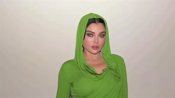 هيفاء وهبي تعلن عودتها للفن برسالة أمل بعد هدنة لبنان