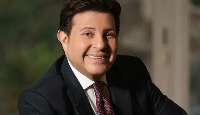 هل عضلة قلب هاني شاكر توقفت؟ جبنالكم الحقيقة الكاملة