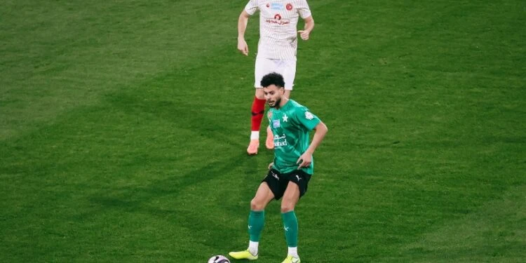 “كلاحة كروية”. دونجا يستفز رونالدو في دوري روشن