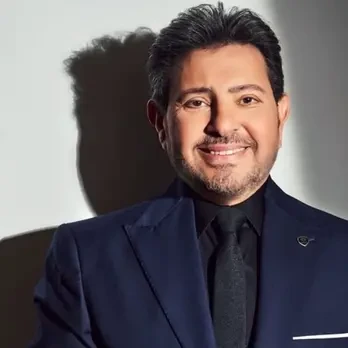 الفنان هاني شاكر يتصدر"الترند" فما حقيقة وفاته!؟