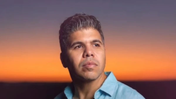 وجع وشيلة..عمر كمال يستعد لطرح أحدث أغانيه (فيديو)