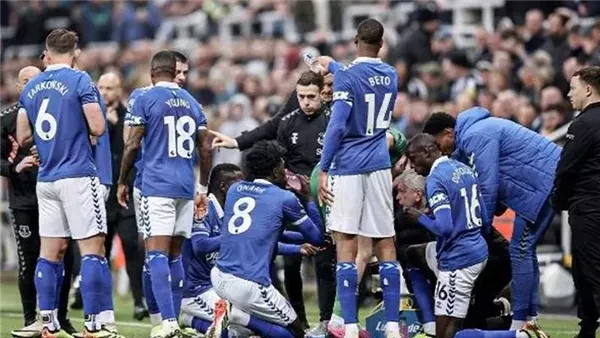 نيوكاسل يونايتد يفتح الباب أمام رحيل أنتوني جوردون هذا الصيف