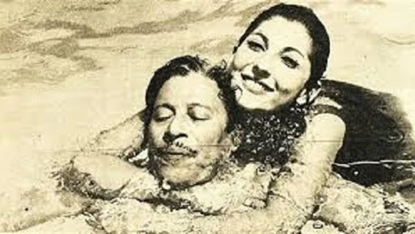 السن مجرد رقم .. قصص نجوم تحدوا قطار العمر في "عش الزوجية"