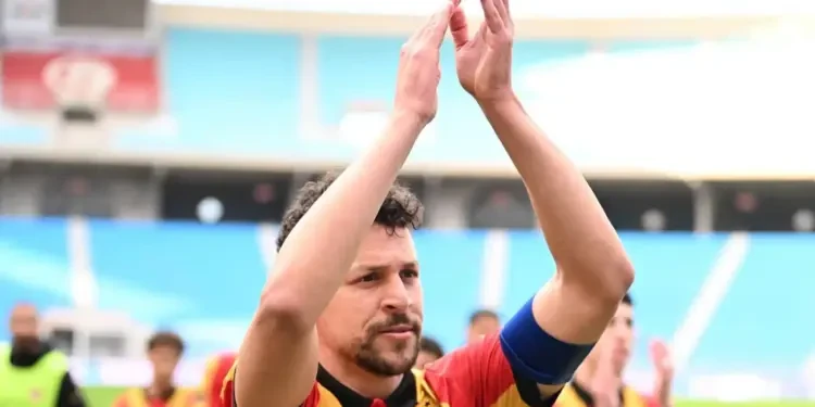 بعد وفاة والده. يوسف المساكني يقرر الاعتزال