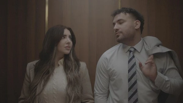 مفاجآة ظهور يارا زوجته معه.. مسلم يطرح أغنية إيه ياحلوة بالتعاون مع كولبيكس