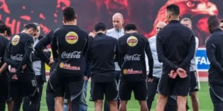 الأهلي يختتم اليوم تحضيراته لقمة الدورى ويدخل معسكراً مغلقاً للزمالك