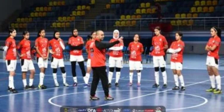 منتخب كرة الصالات يدخل معسكراً مغلقاً اليوم استعداداً لوديتي الجزائر