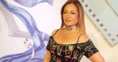 بدء حفل افتتاح الدورة العاشرة لمهرجان أسوان الدولى بحضور وزيرة الثقافة ومحافظ أسوان