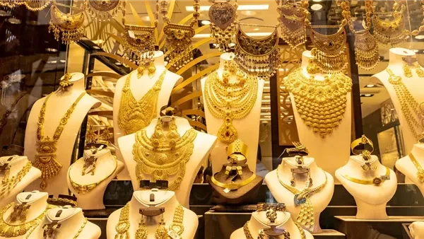 استقرار أسعار الذهب اليوم خلال منتصف تعاملات اليوم الأحد