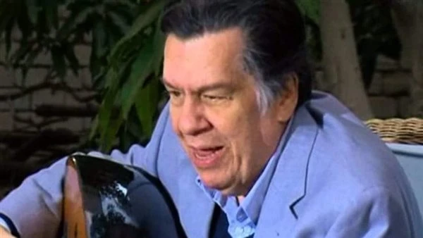 أصيب بنوبات شلل. حكاية فترة صعبة عاشها عمار الشريعي بعد وفاة والده