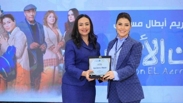 أول تعليق من جومانا مراد بعد تكريمها عن دورها في مسلسل اللون الأزرق