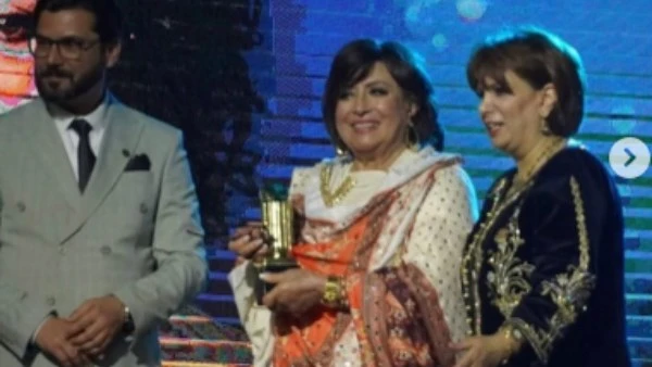 حنان مطاوع تهنئ والدتها بتكريمها بمهرجان عنابة للفيلم المتوسطي: تستحقي كل تكريمات الدنيا