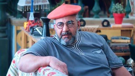 عمرو سمير عاطف: جريمة في فندق السعادة تجربة مختلفة تمزج الغموض بالكوميديا