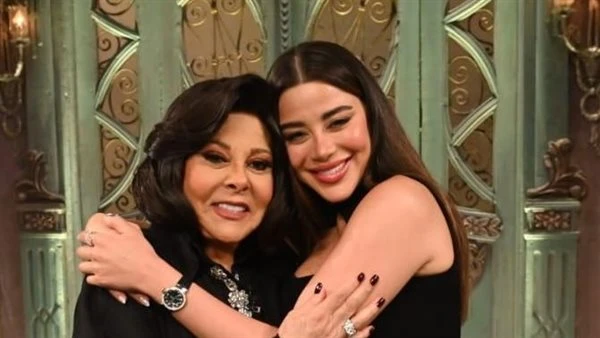 بعد نجاحها في علي كلاي. يارا السكري ضيفة صاحبة السعادة في هذا الموعد