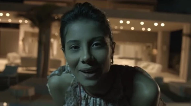 أزمة بثينة علي الحجار تتصاعد. فيديو مثير للجدل ووالدتها تعلق: "اتقوا الله يا ملايكة"