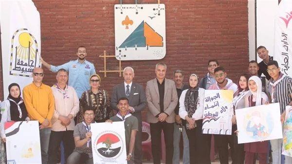 جامعة أسيوط تشهد ختامًا حافلًا للأنشطة الطلابية وتكرّم المتميزين في مسابقات فنية ورياضية