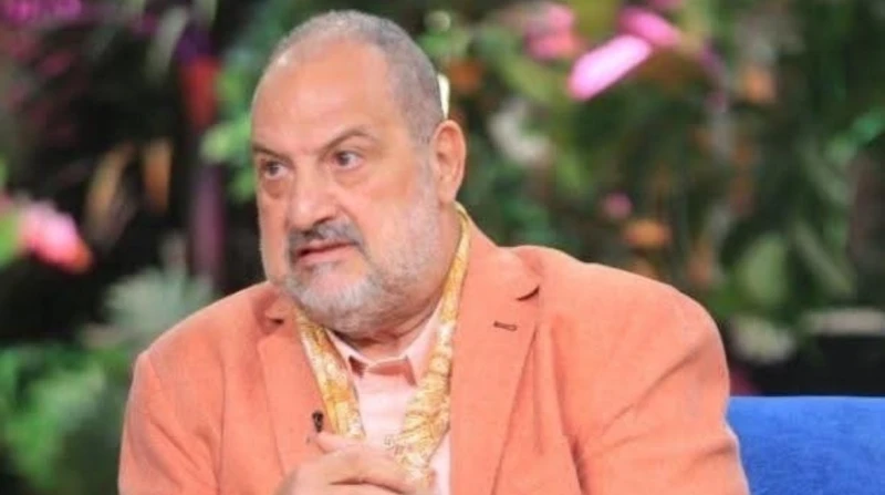 "غيرت حياتي تمامًا". خالد الصاوي يكشف تفاصيل خضوعه لعمليتي تكميم المعدة واستئصال المرارة