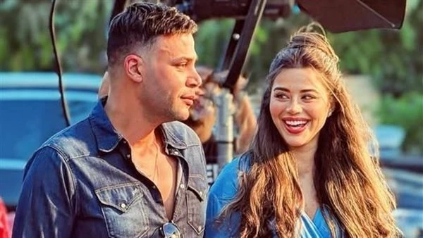 محمد إمام يروج لفيلمه الجديد صقر وكناريا: جاهزين للي بعده