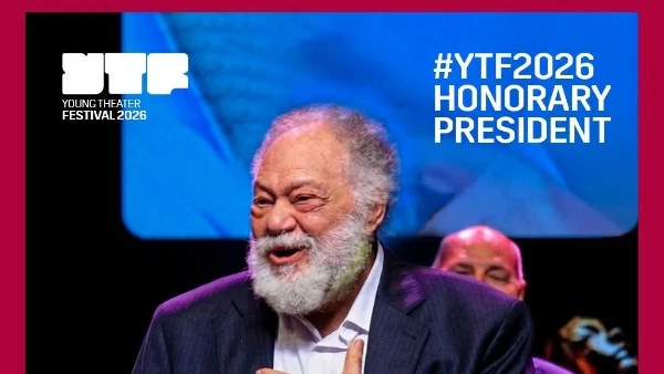 يحيى الفخراني رئيسًا شرفيًا لمهرجان مسرح الأطفال