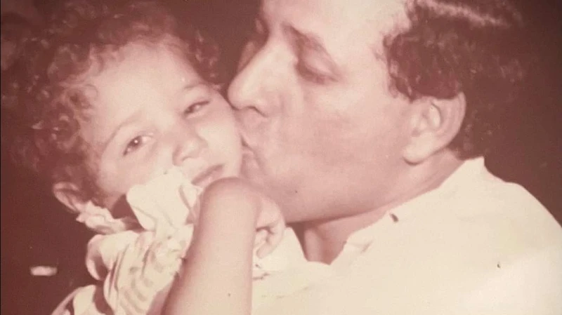 بلاش هند سعيد صالح تكشف حقيقة بيع سيارته الخاصة