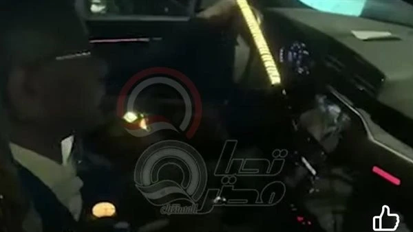 الفنان سيد رجب يدعم طليقته في عزاء والدها| صور