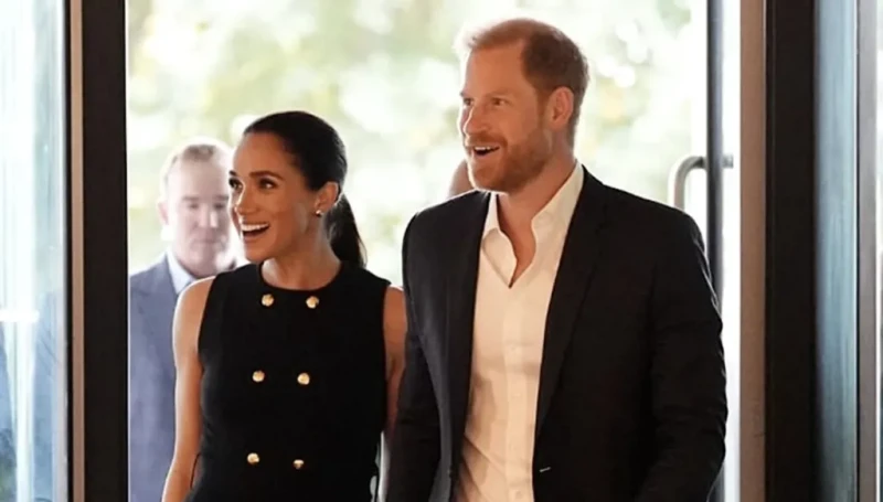 إطلالات أناقة هادئة ونفوذ صامت (صور وفيديو)