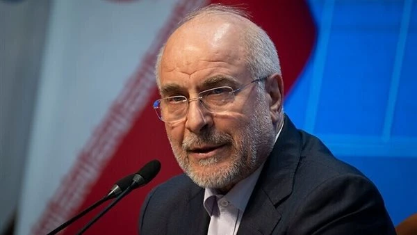 قاليباف ساخرًا من إنقاذ الطيار الأمريكي: 3 إنجازات أمريكية أخرى قد تعني نهايتها