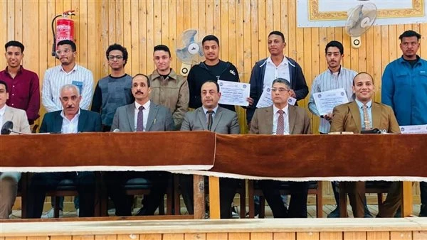 احتفالية متميزة لتكريم الطلاب المتفوقين بكلية الحقوق جامعة قنا